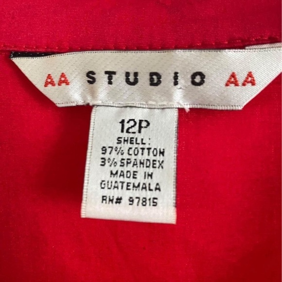 Red Dress - Picture 3 of 3